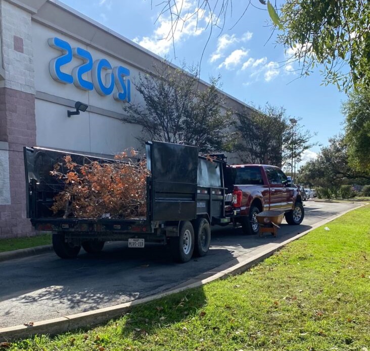 professional-office-clean-out-services-in-Austin-Texas-commercial-junk-removal-solutions-in-Austin-office-junk